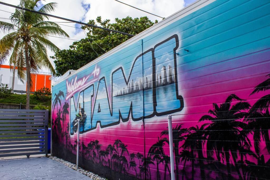 Unique Miami Art Escape W/ Hottub, Arcade & Murals Luaran gambar