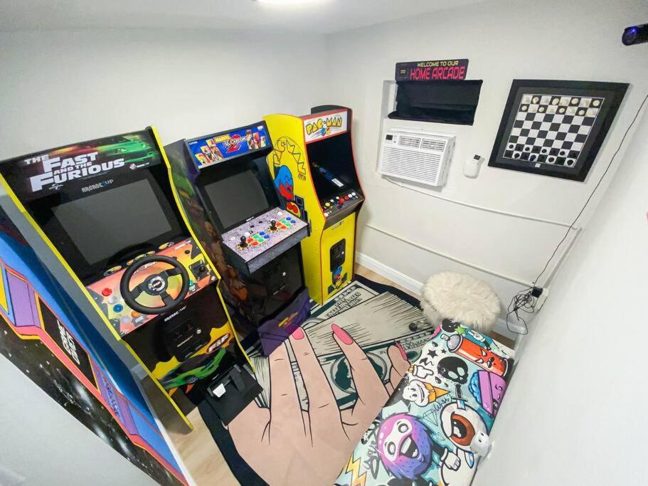 Unique Miami Art Escape W/ Hottub, Arcade & Murals Luaran gambar