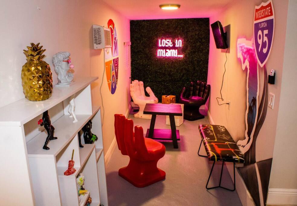 Unique Miami Art Escape W/ Hottub, Arcade & Murals Luaran gambar