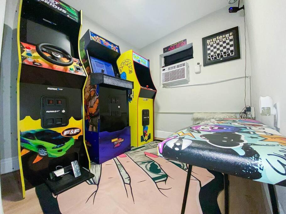 Unique Miami Art Escape W/ Hottub, Arcade & Murals Luaran gambar